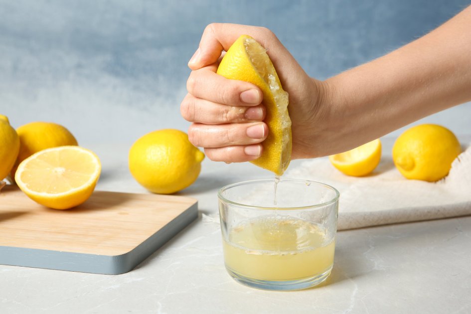 Zdravý detox s citrónom